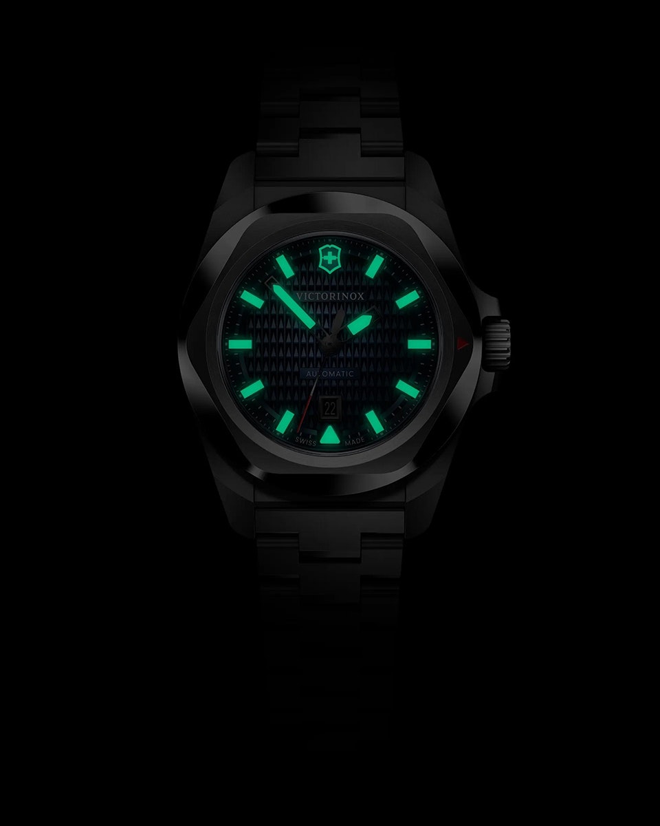 Victorinox I.N.O.X. Small Automatic - 242026