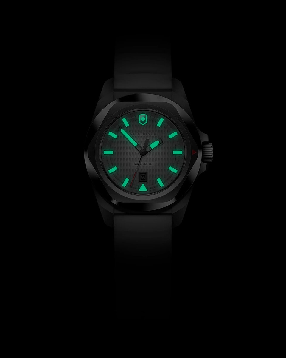 Victorinox I.N.O.X. Small Automatic - 242027