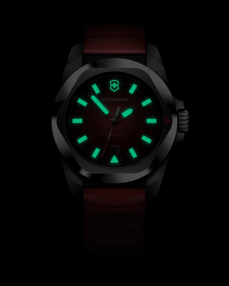 Victorinox I.N.O.X. Quartz - 242029