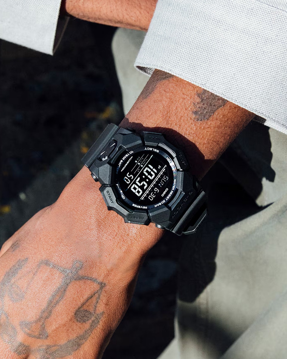 Casio G-Shock GM-2100BB-1AER