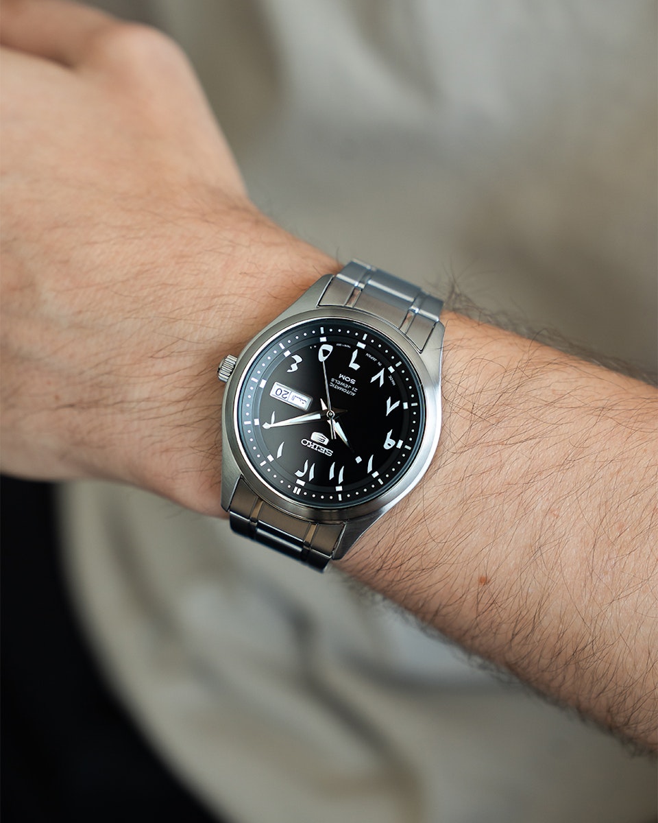 <tc>Seiko Arabic Dial SNKP21J1 42mm</tc>