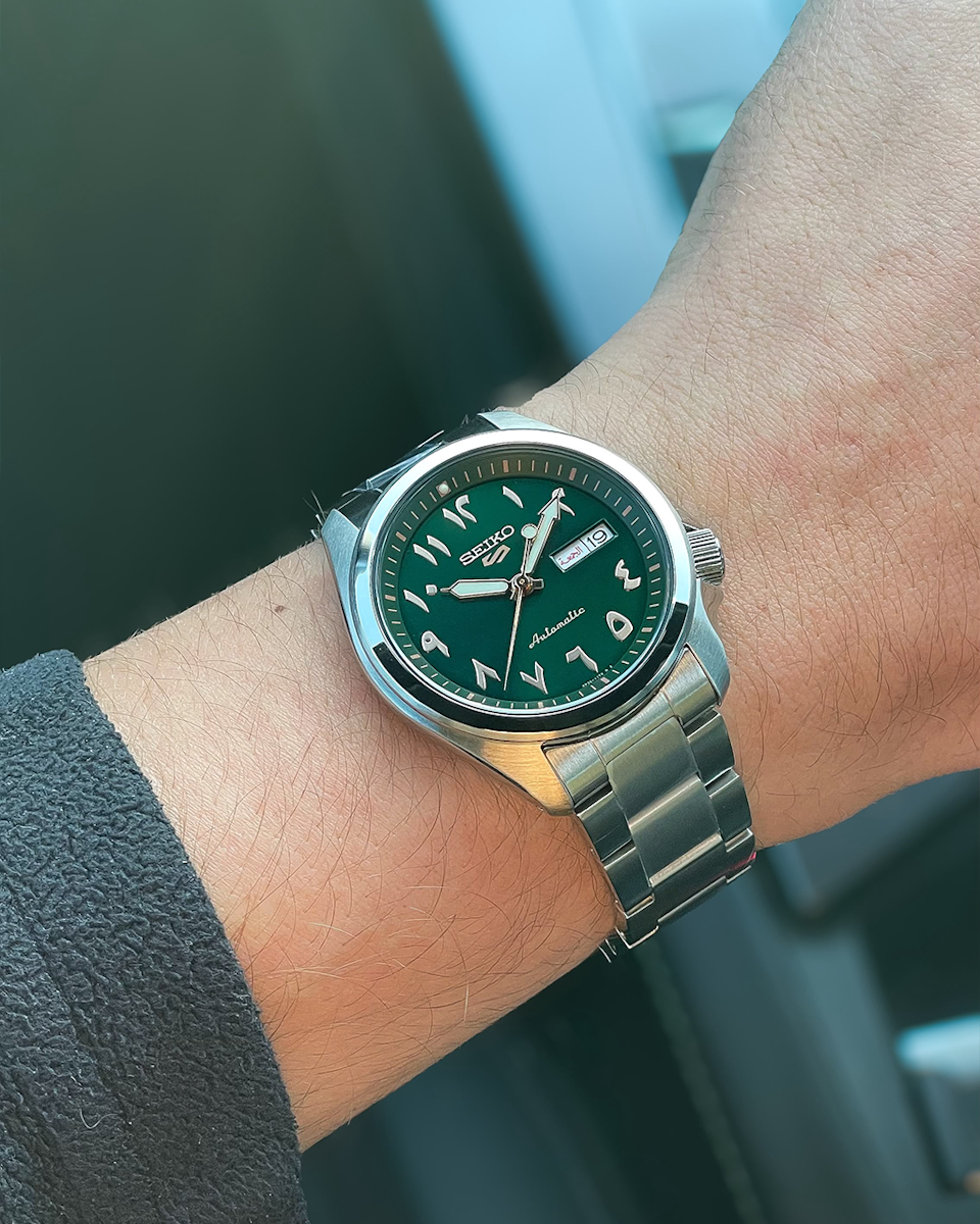 Seiko Arabic Dial Green SRPH49